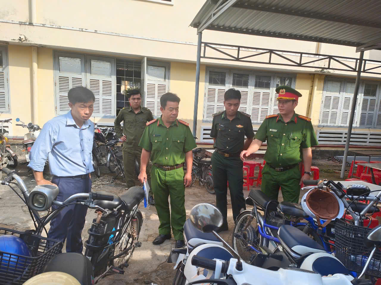 kiem tra chap hanh ATGT (2)