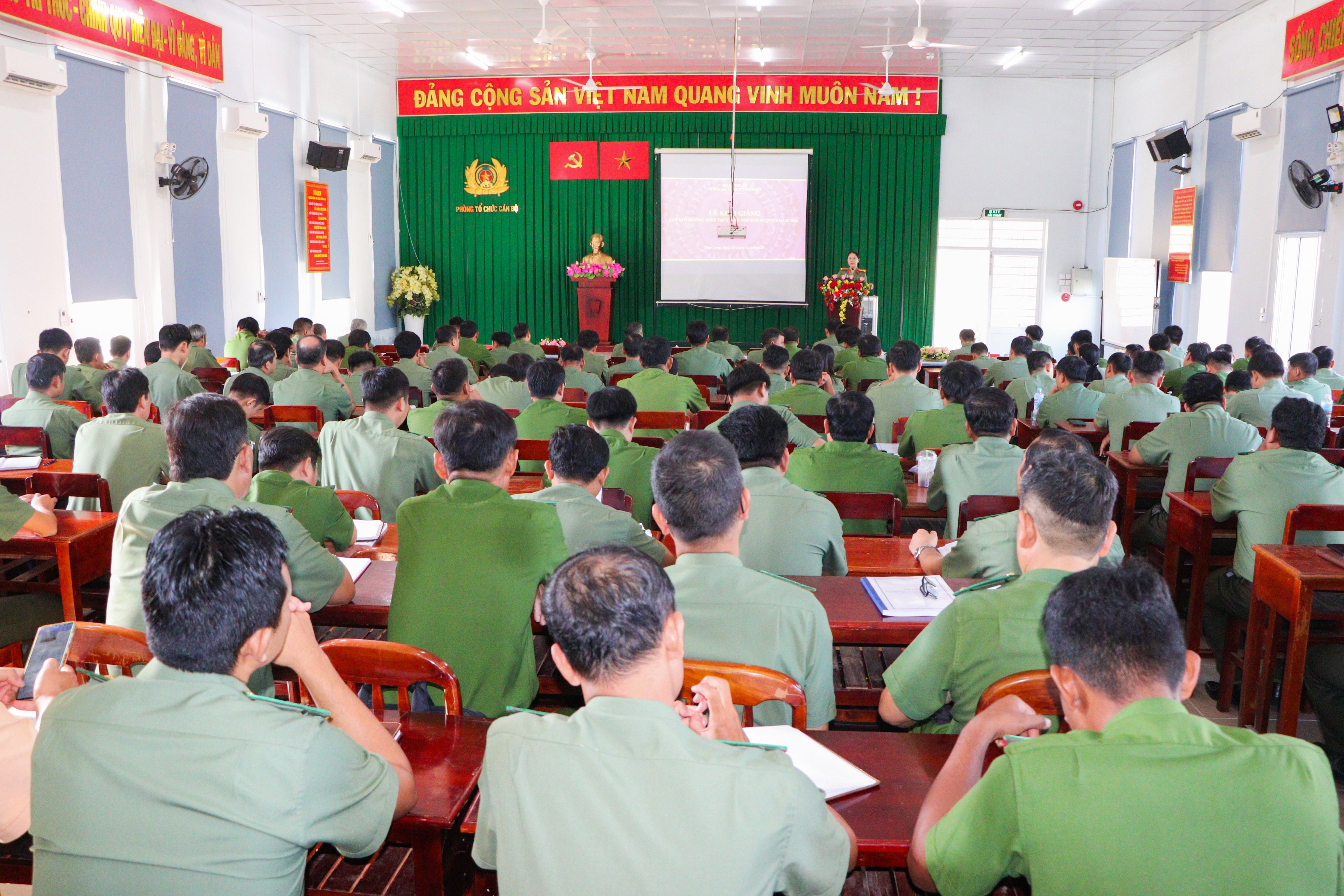 KYCUONG1