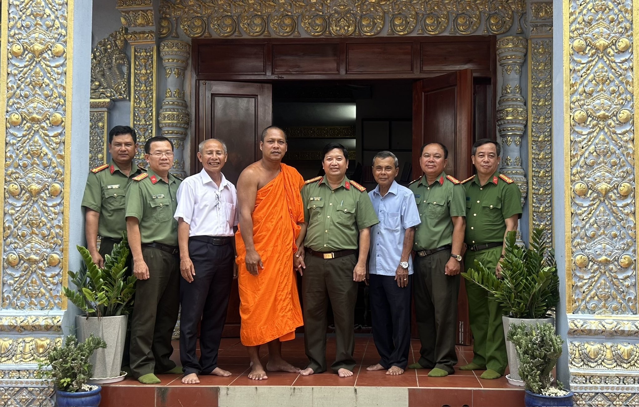PGD PHUC TANG QUA SENE DOLTA 12