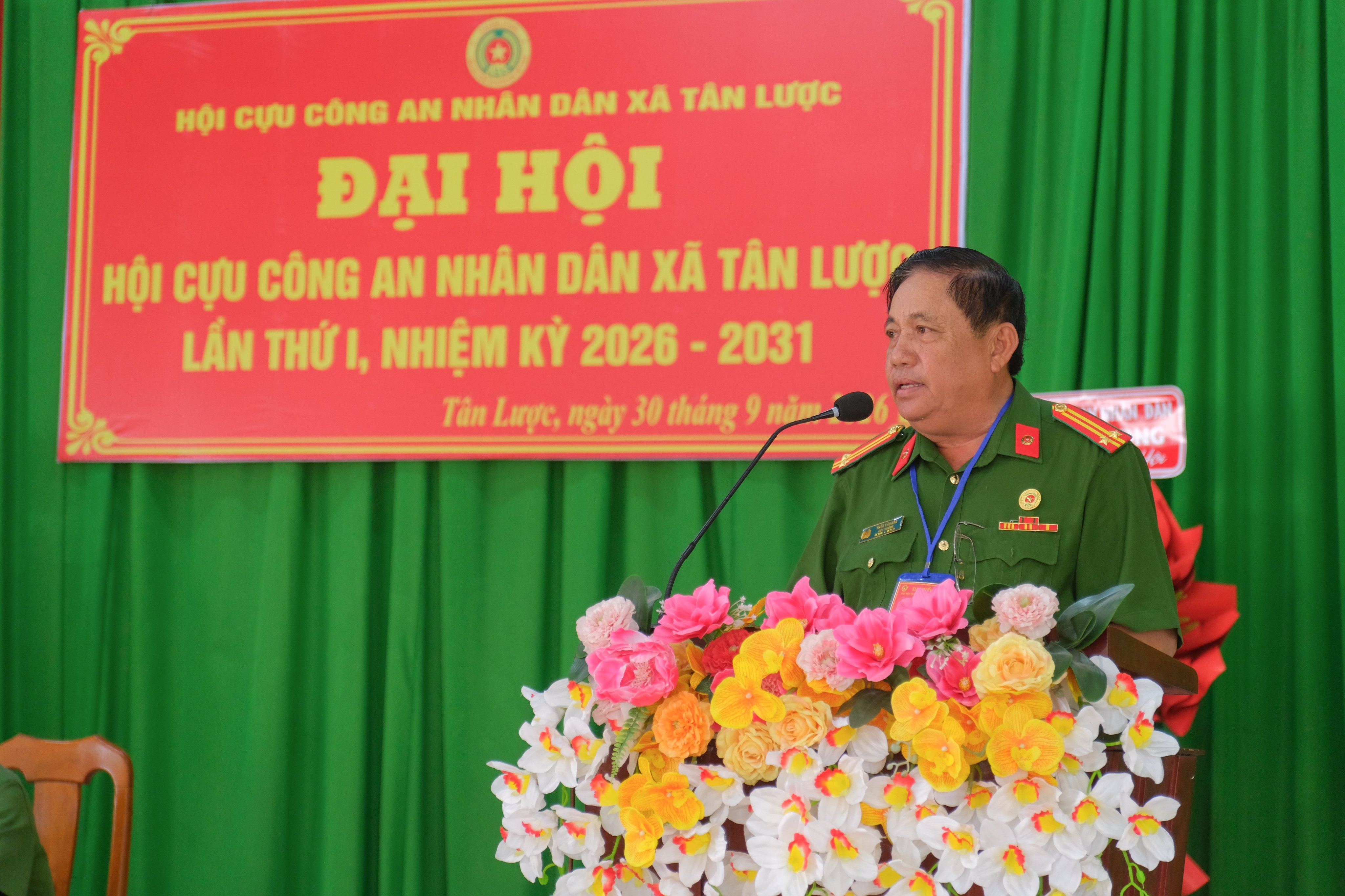 Thành viên Hội Cựu CAND phát biểu đóng góp ý kiến 1