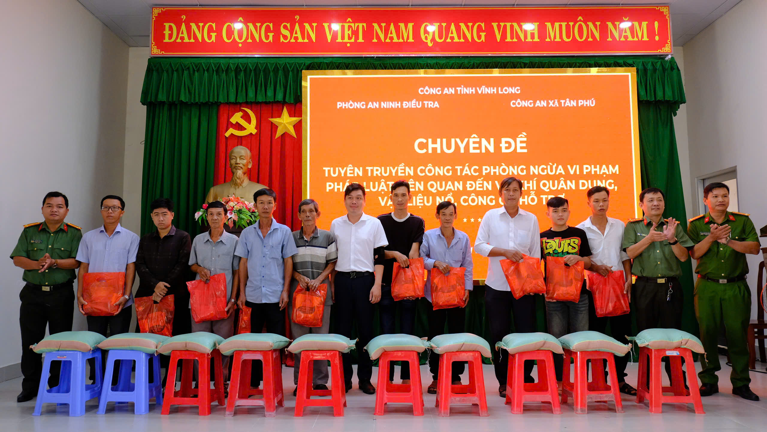 TPTặng quà